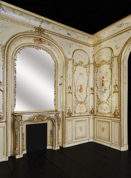 Panelled room with fine chinoiserie decoration from the Villa Les Cèdres,  King Leopold II’s residence  in Saint-Jean-Cap-Ferrat, Côte d’Azur_cn