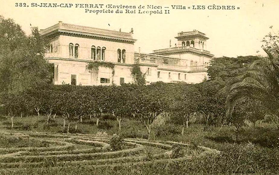 Panelled room with fine chinoiserie decoration from the Villa Les Cèdres,  King Leopold II’s residence  in Saint-Jean-Cap-Ferrat, Côte d’Azur_cn